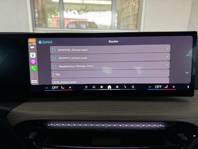 AppleCarPlay.jpg